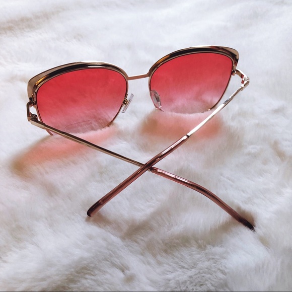 Robbie Full Rim Retro Cat Eye Sunglasses - Picture 7 of 14